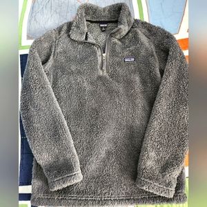 Patagonia boys size XL gray fleece quarter zip